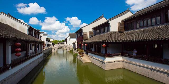 龙年寻龙丨新中国第一龙,为啥叫“青岛龙”?